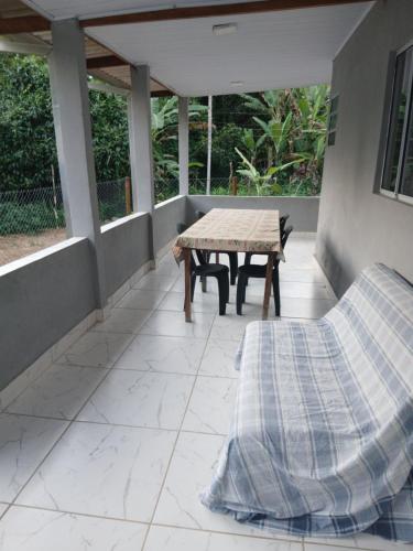 Kitnet na mata atlantica in Picinguaba (Sao Paulo)