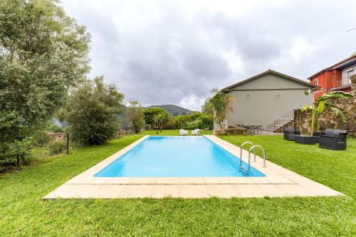 Charming Retreat with Pool gîte à louer Lordelo