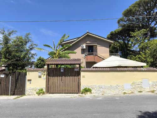 Exterior view of Beach House - Seaview & Roman Apartments