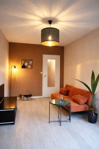 Studio proche centre ville-parking privé