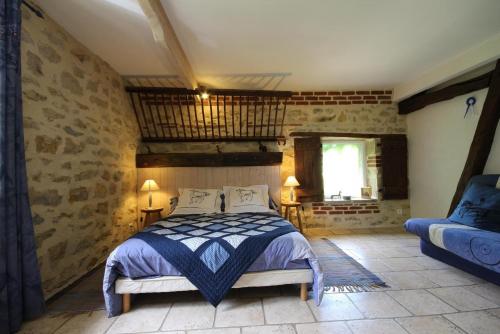 La Chaume en Loire in Devay
