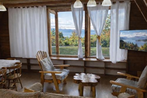 Cabañas en el Centro con Vista al Lago