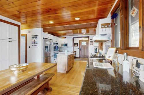 Beebe Lake House in Brendona (VT)