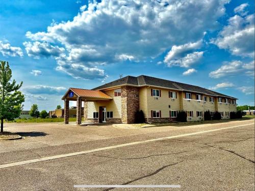 Americas Best Value Inn Big Lake Becker