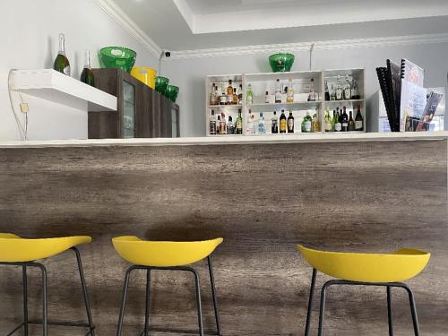 Bar/lounge, Executive Suites and Spa in Letlhakane