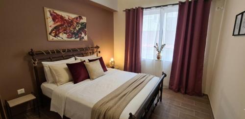 Pireaus platinum rooms & suites in Athens