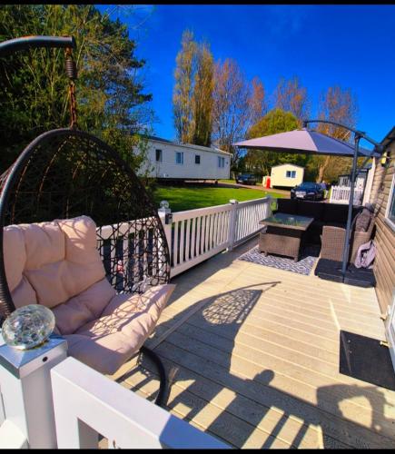 Denny's Holiday Homes in Marton