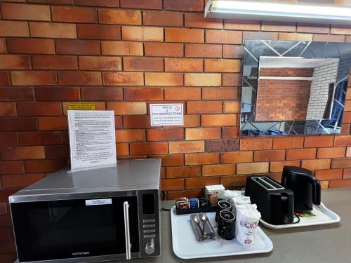 เกล็น อินเนส ลอดจ์ โมเทล (Glen Innes Lodge Motel) in เกลน อินส์