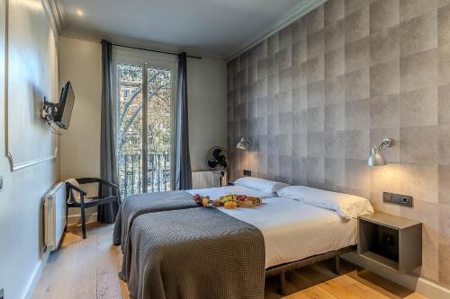 2164 - AB Casa Saltor I-II, Barcelona