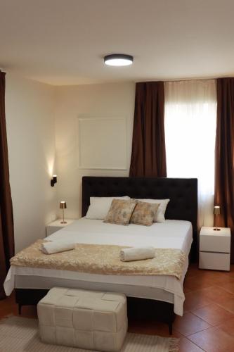 Stone Garden Residence