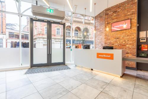 Lobby, easyHotel Birmingham in Birmingham