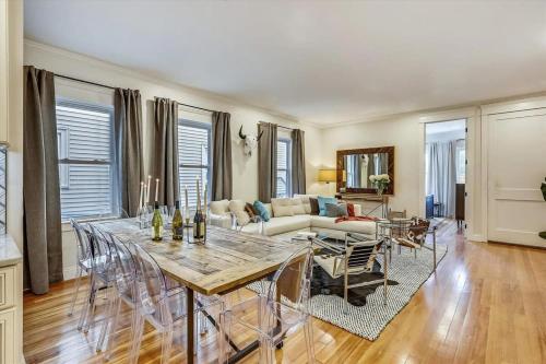 Stylish Boston Renovation Near T in Jamaica Plain