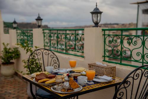 RiaD BAHJA - Bright Stay - image 7