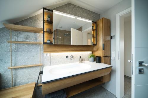 Meier Design Apartment - Exklusive Ferienwohnung in Friedrichsruhe in Zweiflingen, Deutschland