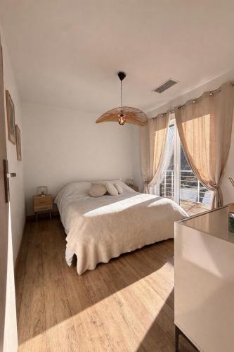 Entire house 6 guests Mountain view in Luri ciems