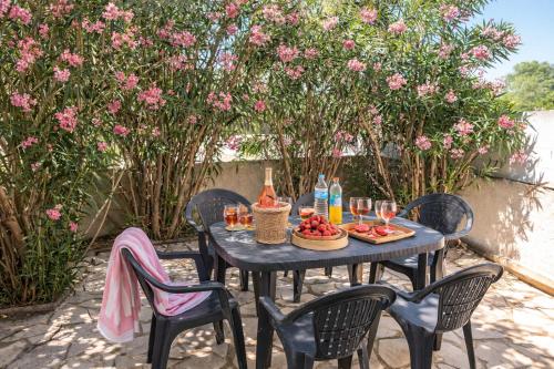 Jolie Petite Maison sur Vias Plage 500m des plages
