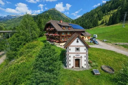 Farmhouse- Bed and Breakfast Kösslergut in Zederhaus, Österreich