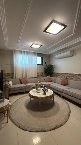Enjoy a quiet stay with a high view and complete privacy – khách sạn tại Al Jubail