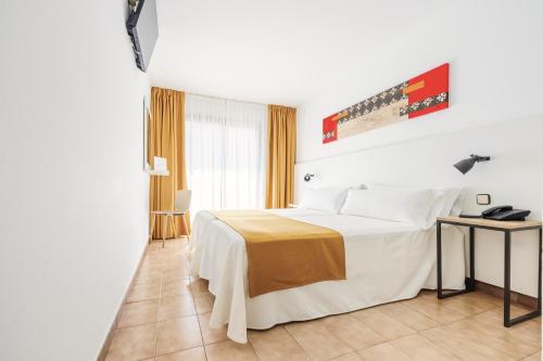 Hotel Miami Room Type - Double Room with Balcony