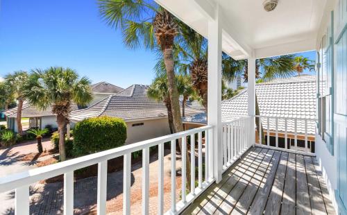 Emerald Shores - image 35