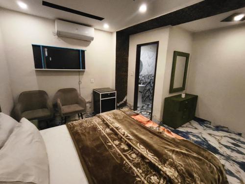Moon Light Hotel Airport - image 2