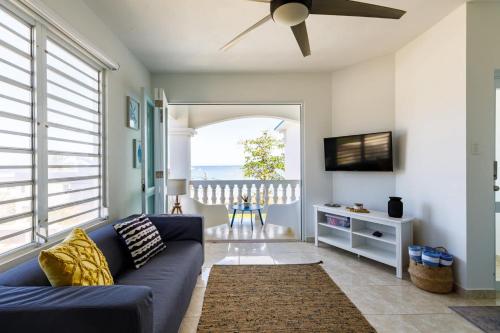 Playa Cañones View - 2 bedroom suite with breathtaking ocean views (Playa Canones View - 2 bedroom suite with breathtaking ocean views) in Aguada