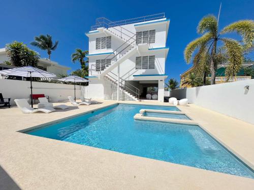 Playa Posita Suite - Stunning 1 bedroom suite steps from the beach – khách sạn tại Aguada