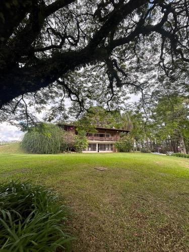 Sitio Alto Padrão Atibaia (Sitio Alto Padrao Atibaia) in 維多利亞蓮花園