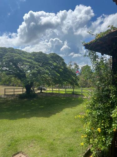 Sitio Alto Padrão Atibaia (Sitio Alto Padrao Atibaia) in 維多利亞蓮花園