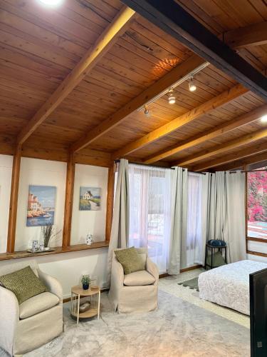 Fully Equipped Cozy Room in Escazu in San Antonio