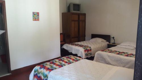 2 double beds