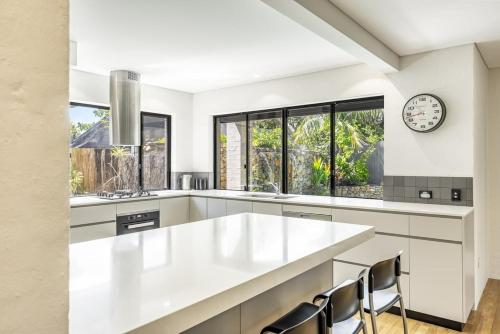 Stone & Sand in Lennox Head