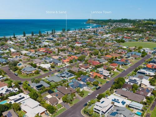 Stone & Sand in Lennox Head