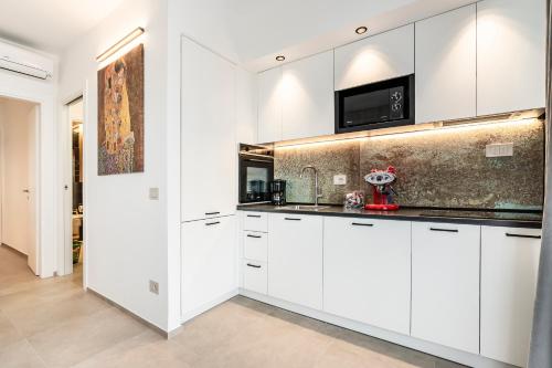 кухня, Giunone Luxe Home in Вони Чіуфена