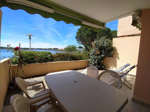 Appartement rdj avec piscine, parking, vue lac - 4 pers. - FR-1-874-11