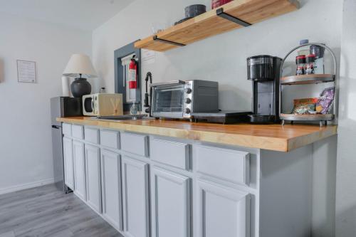 1br Holiday Retreat I Kitcheni Fast Wifi 20b in Oklahoma City, USA