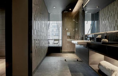 Alila SCBD, Jakarta Room Type - King Studio