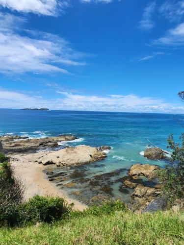 Saltwater Daze - Hosted in Sunshine Bay