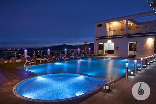 Swimming pool, PUREST HOTEL Sungai Petani in Sungai Petani