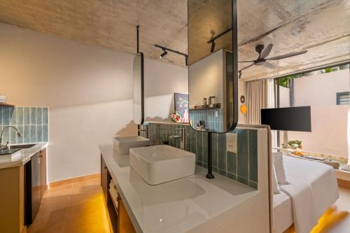Orchids Villas Da Nang - image 5