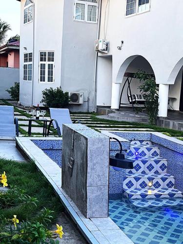 Vickkesnat Luxury Homes in Kasoa
