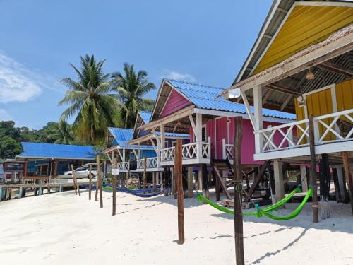 Экстерьер, Paradiso Ocean front Bungalows in Кох Ронг