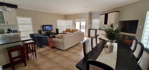 Desert Scape Self Catering in Rand Rifles