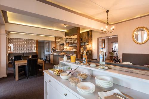 Ēdiens un dzērieni, Hotel - La Grande Cure in Rendeux