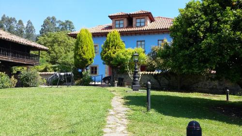 Complejo turístico Quinta La Espadaña - Hôtel - Bedriñana