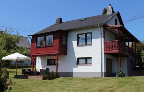 A szálláshely kívülről, Ferienhaus zur schönen Aussicht (Ferienhaus zur schonen Aussicht) in Horhausen