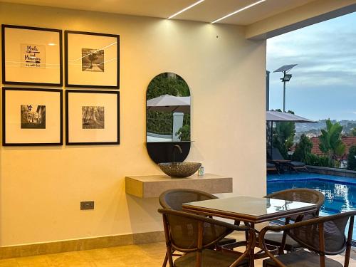 Vee Serviced Apartments & Hotel in Kajjansi