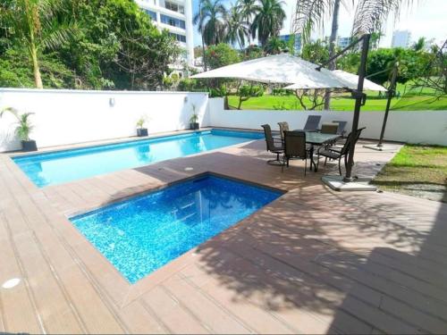 Suite Club Deportivo - Playa La Condesa