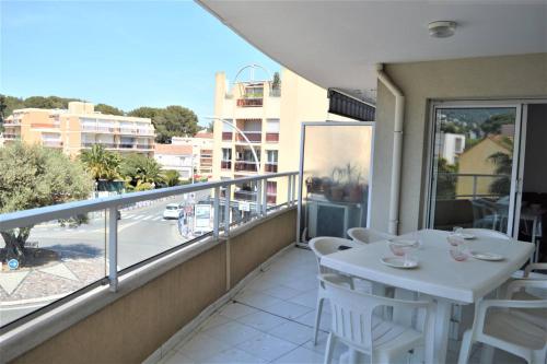 CA790-202 APPARTEMENT 2 PIÈCES- 4 Personnes CAVALAIRE SUR MER
