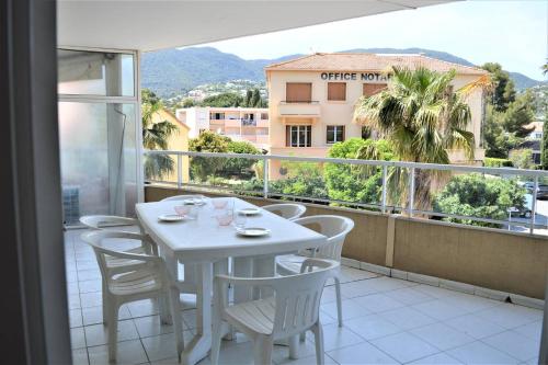 CA790-202 APPARTEMENT 2 PIÈCES- 4 Personnes CAVALAIRE SUR MER - image 3